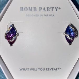 Bomb Party earrings blue purple bi color Alexandrite Sparkling Sunrise